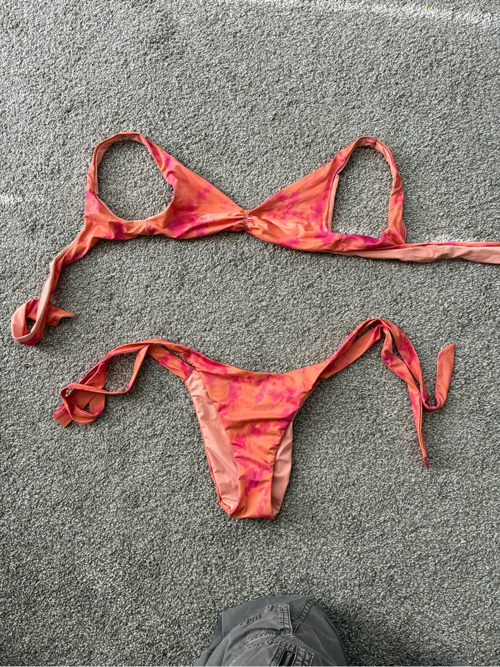 La Hearts Coral-Pink Tie-Dye Bikini Set